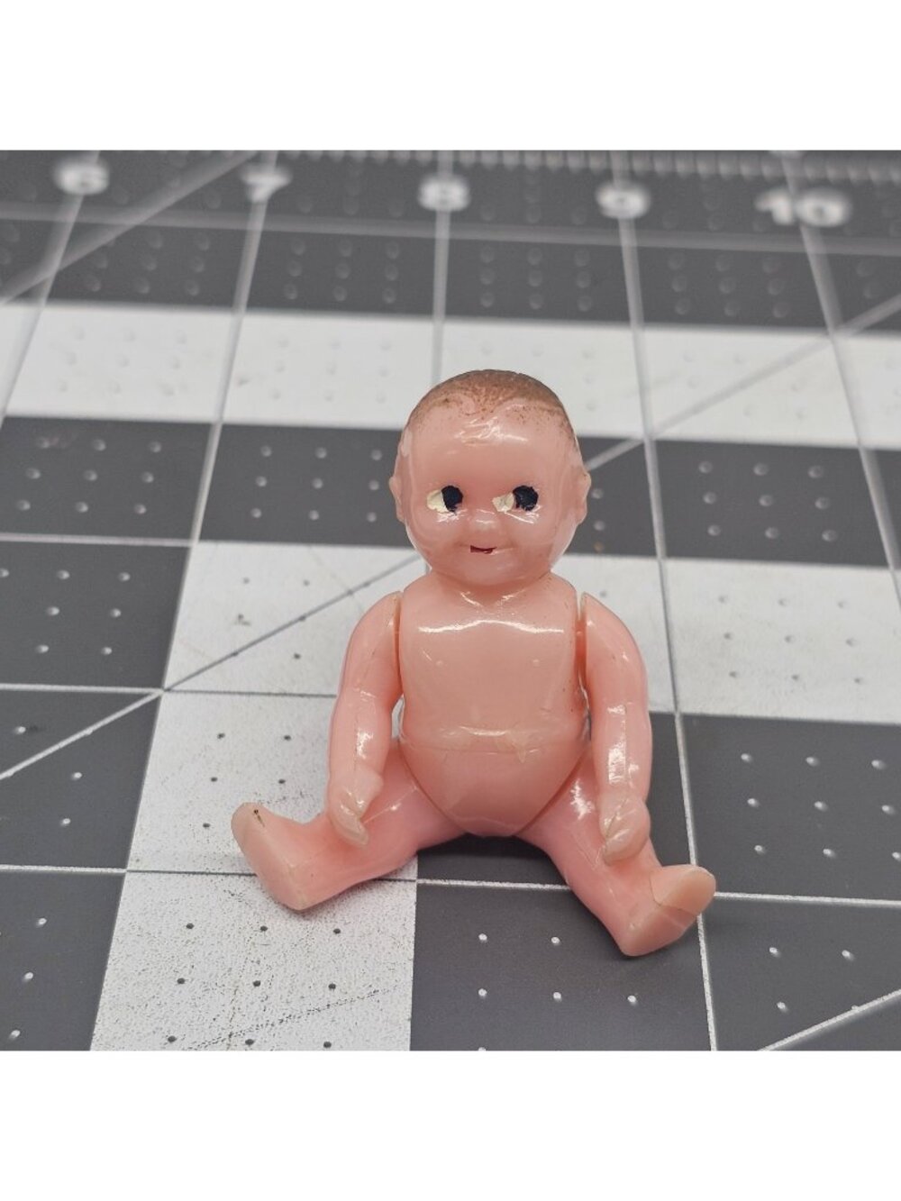 Renwal No 8 Doll Miniature Baby For Dollhouse Caucasian Vintage 1950s USA